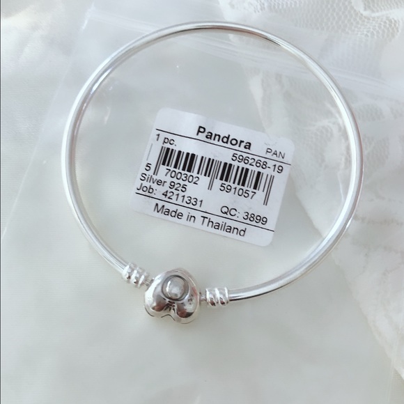 Pandora Bracelet size 19 - Picture 2 of 5